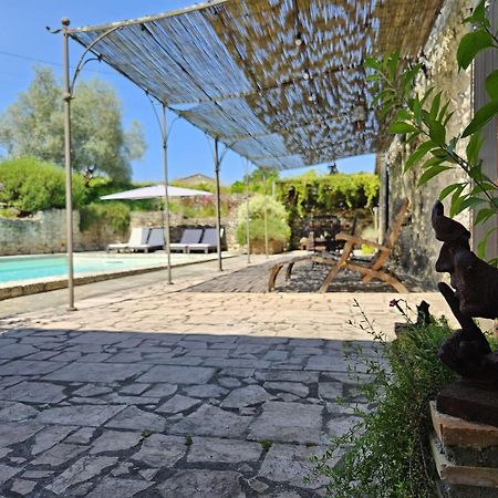 Villa Roulotte Fleur des Champs à Sigalens Extérieur photo